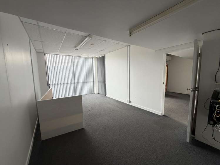 16 Roberts Street Dunedin Central_7