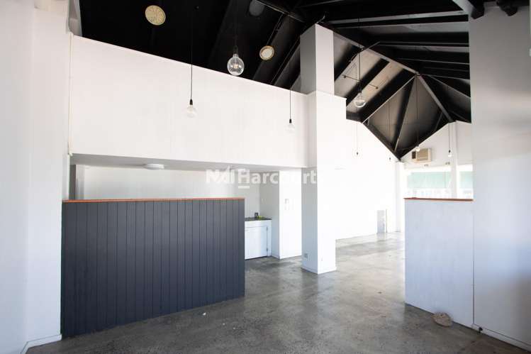Shop 1/376-378 Beach Road Mairangi Bay_6