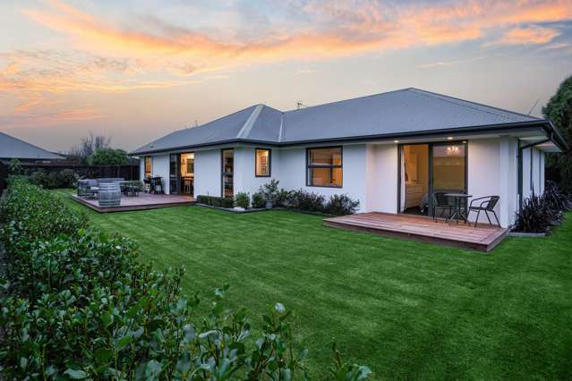 Modern private living 