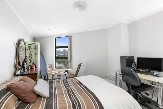 512/5 Aitken Street Thorndon_1