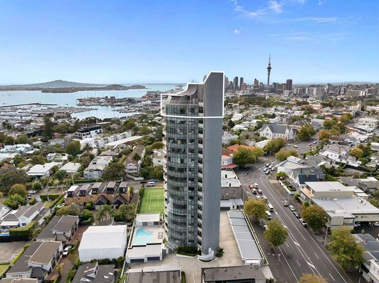 A mid-floor apartment in the boutique Exhibit apartment block at 139 Jervois Road, in Auckland's Herne Bay, was snapped up earlier this year for <img0.275m. Photo / Supplied