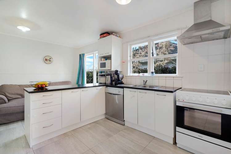 54 Matipo Road Te Atatu Peninsula_2