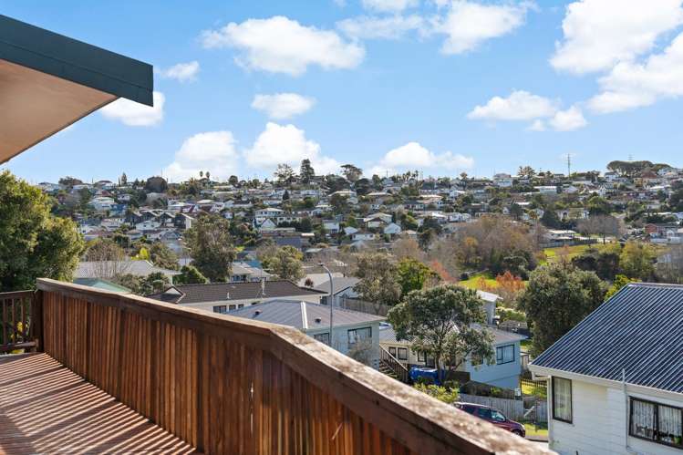 10 Camilla Grove Totara Vale_27