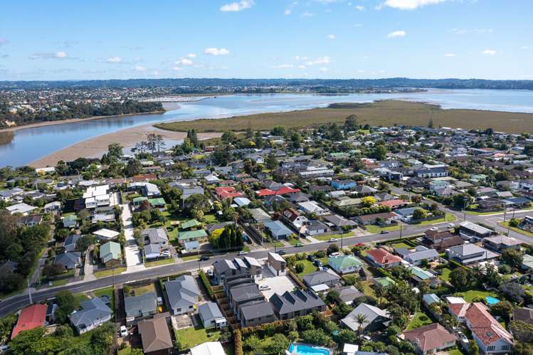 2/10 Tawa Road Onehunga_26