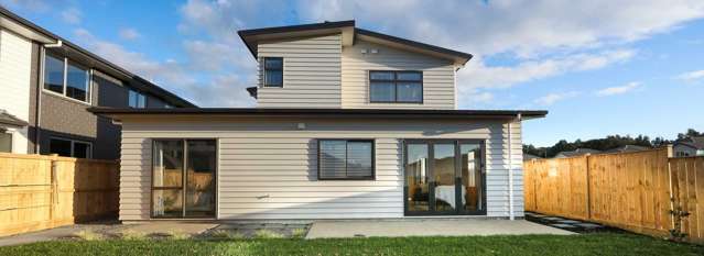 10 Horsefields Drive Flat Bush_2