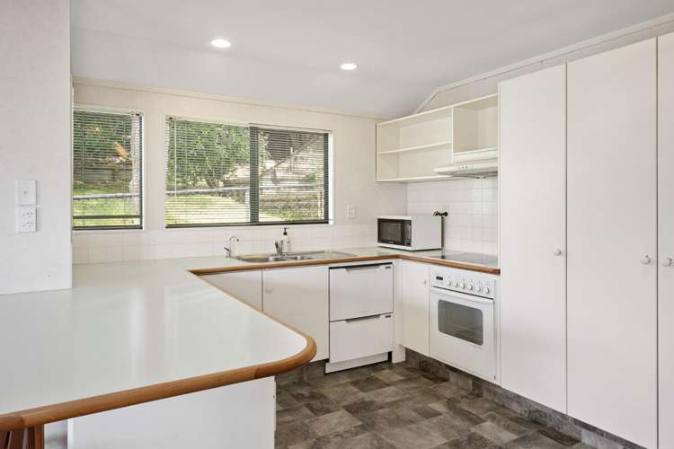 144B Bellevue Road Brookfield_4
