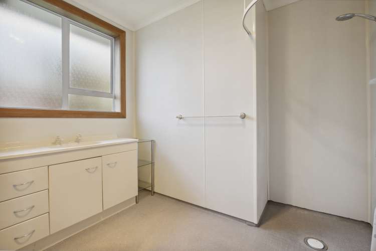 446 Lakeside Road Lovells Flat_6