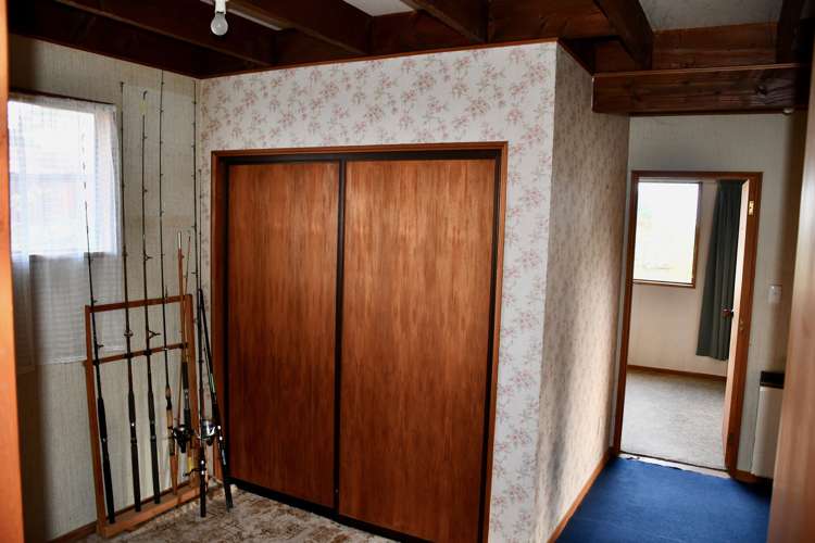 27 Wharf Road Karamea_11