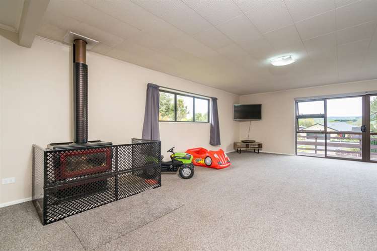 8 Greenhithe Street Waihola_5