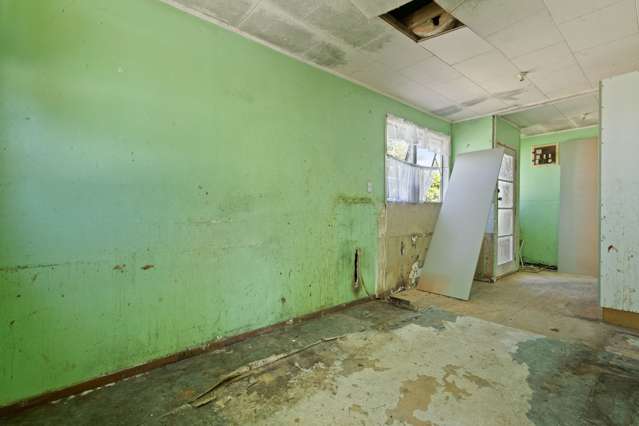 7 Pesaro Place Clover Park_2