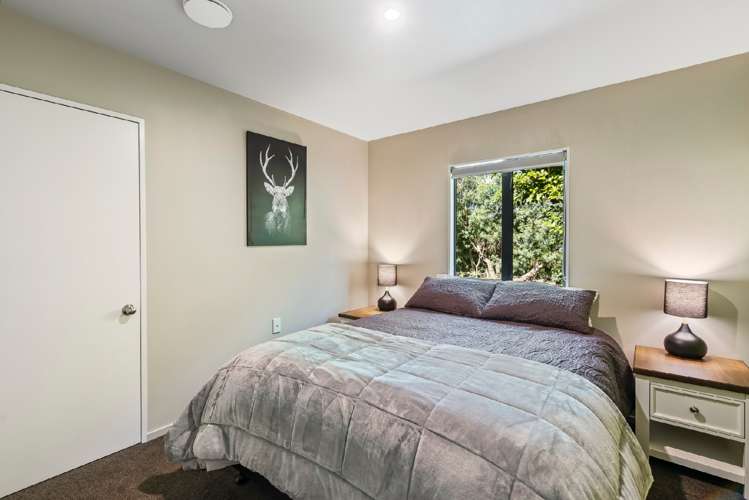 46 Huia Street Waikanae_13