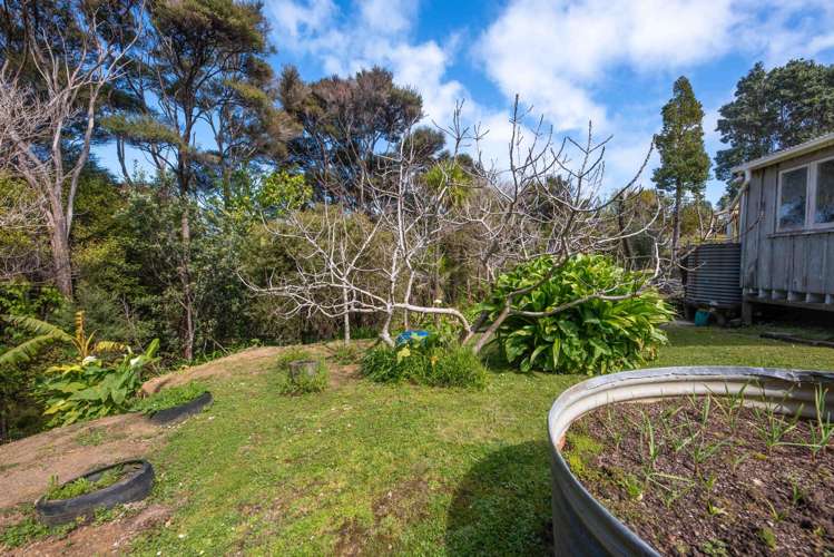 196 Newton Road Omapere_21