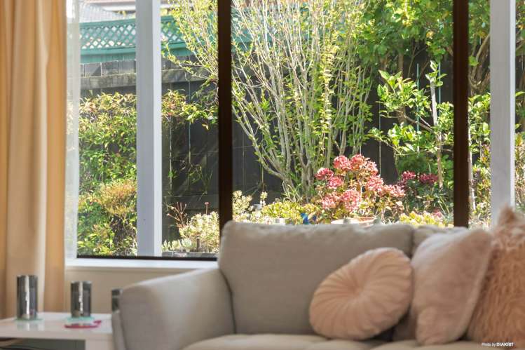 2/102 Manhattan Heights Glendene_4