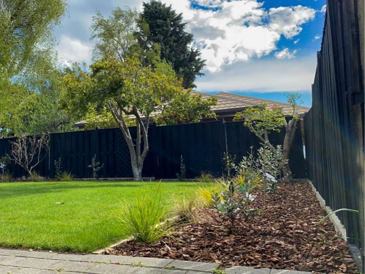 10 Castle Way Beckenham_11