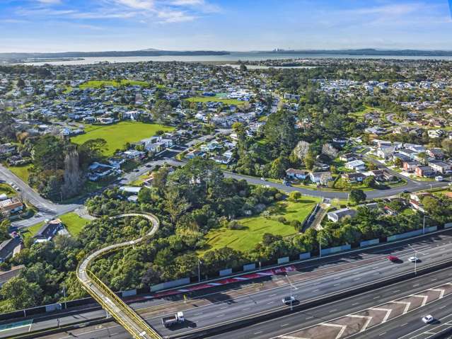 5, 7, 9, 11 and 13 Holmes Drive West Harbour_4