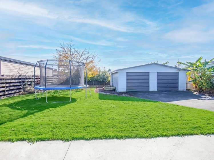 18 Larnach Street St Andrews_14
