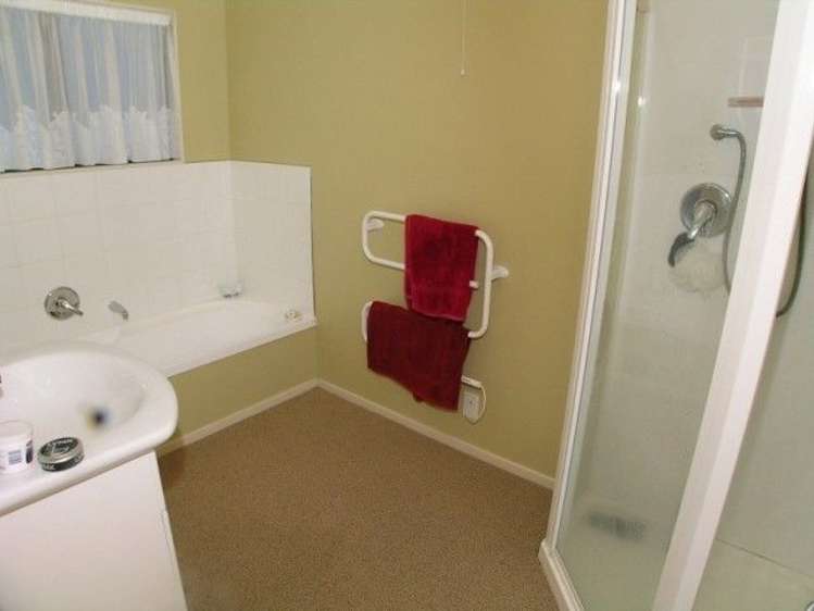 5b Bishops Glen Tawa_1