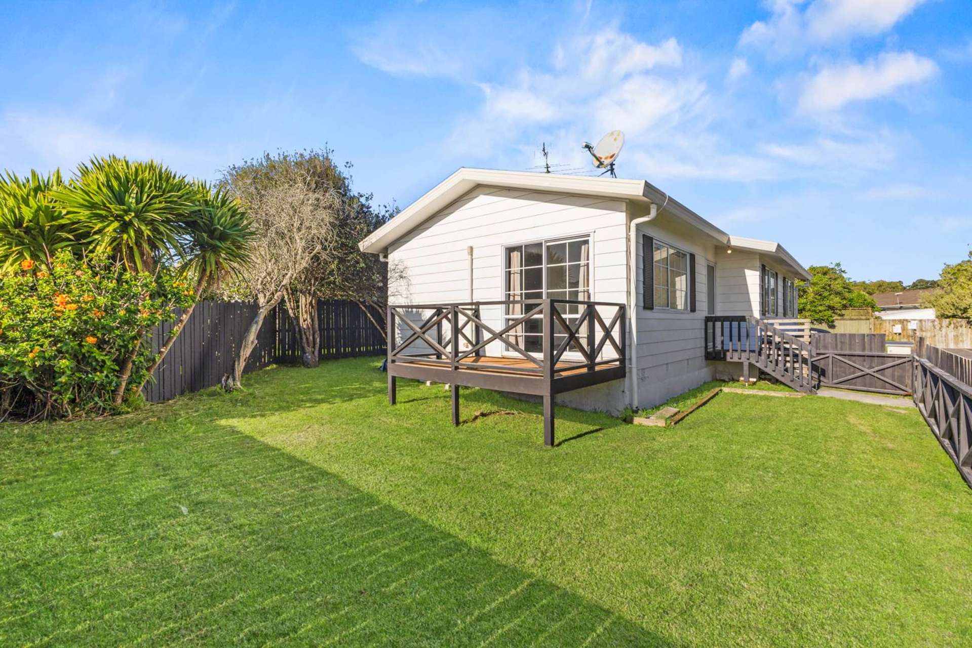1/8 Sparrow Place Manurewa_0
