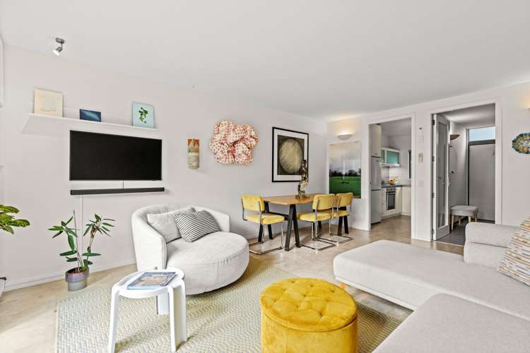 8/310 Gloucester Street_4