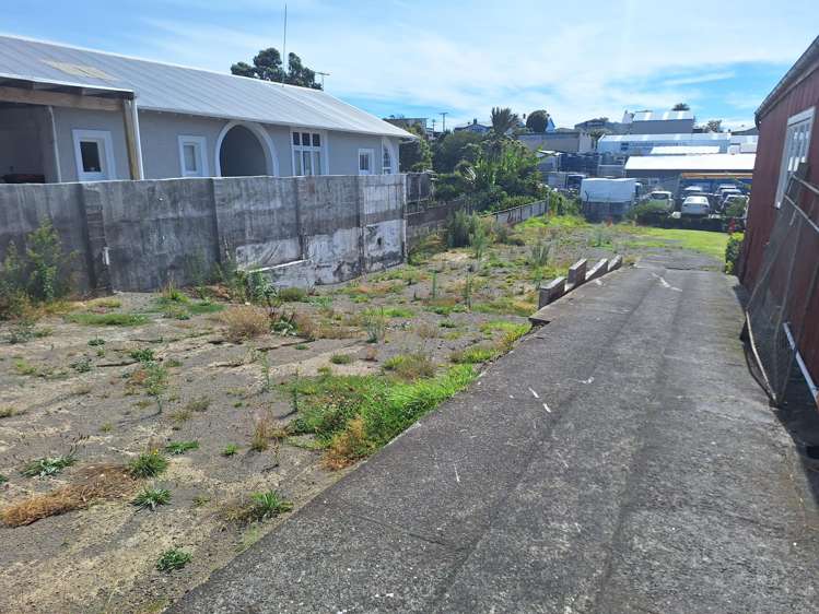 204 Devon Street West New Plymouth_5