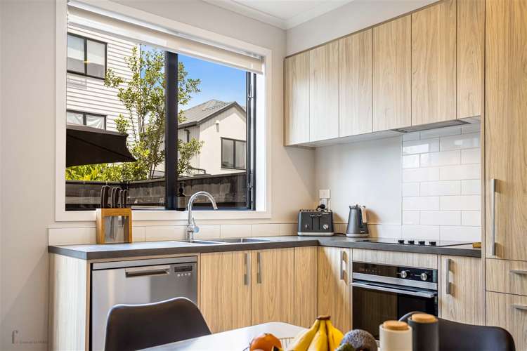 8 Uku Lane Hobsonville_12