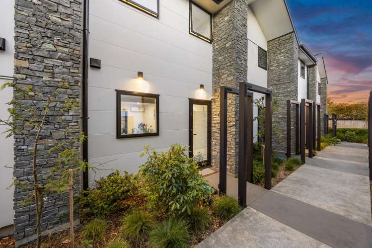 7/10 Fathom Place Te Atatu Peninsula_19