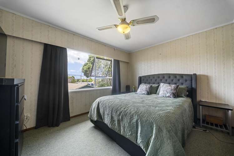 29 Faith Bullock Place New Lynn_9