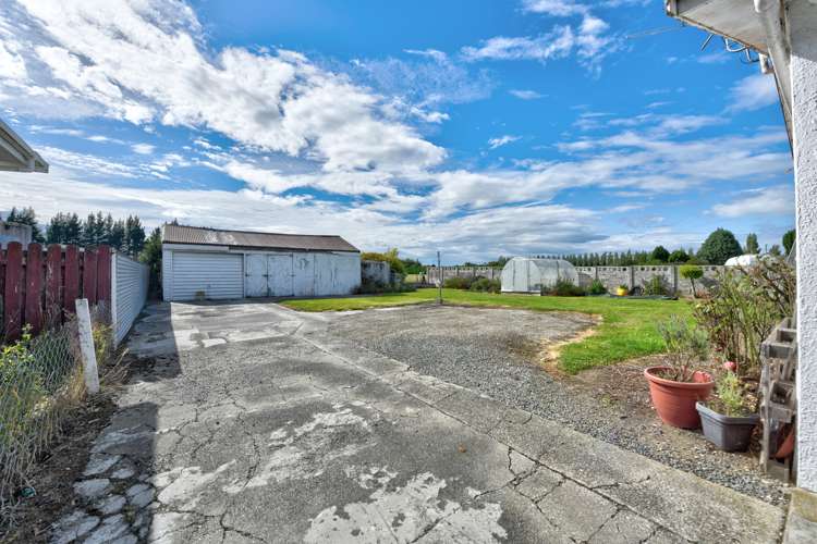 129 Seaward Road Edendale_17