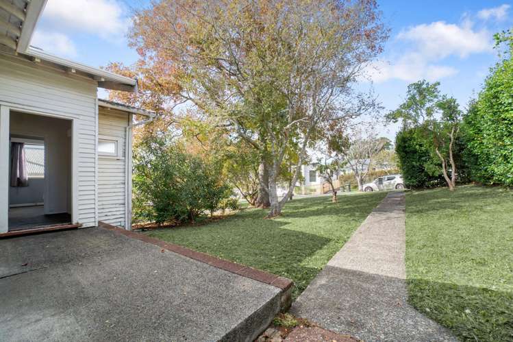 36 Seaview Terrace Mt Albert_15