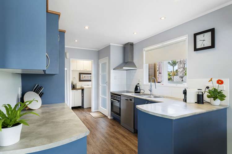 13 Prior Place Glendene_16