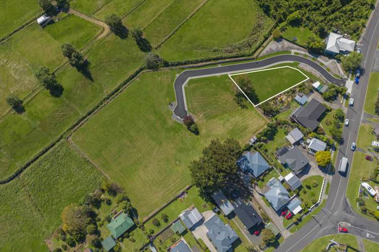 1 Double Oaks Drive Paeroa_11