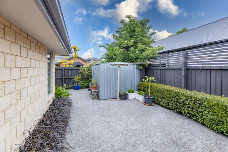 7 Higham Lane Harewood_20