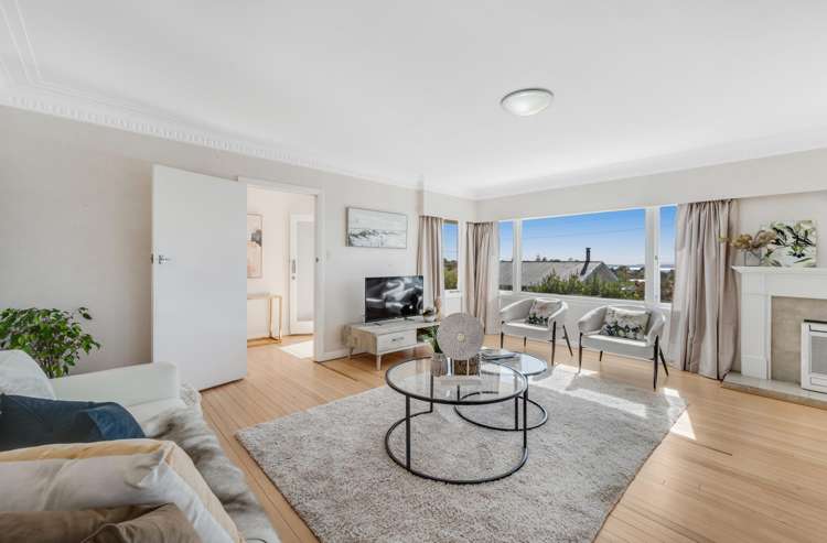 53 Uxbridge Road Mellons Bay_3