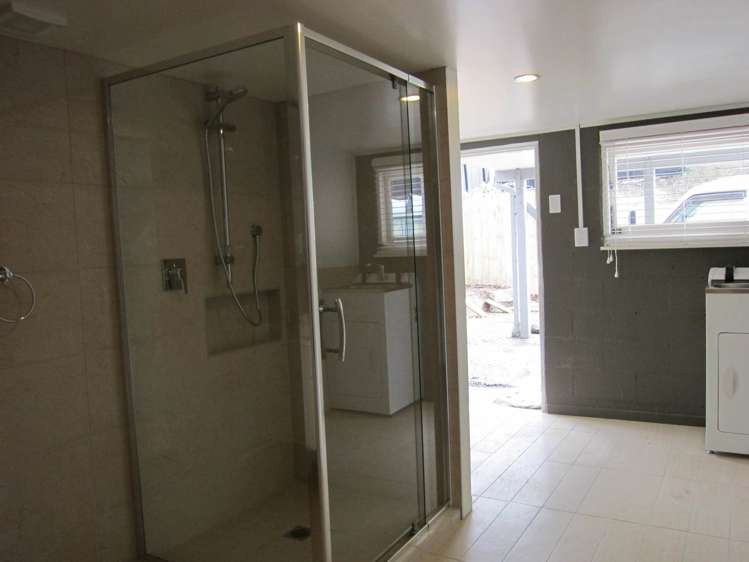 46 Godley Road Green Bay_10