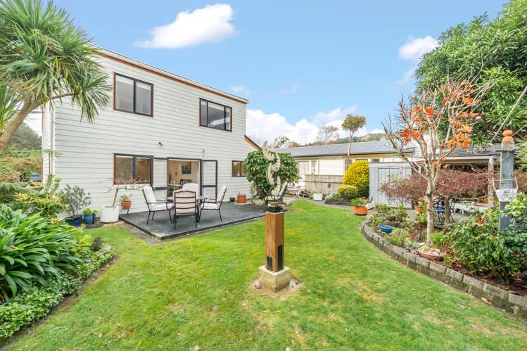 2/27 Korau Grove Stokes Valley_16