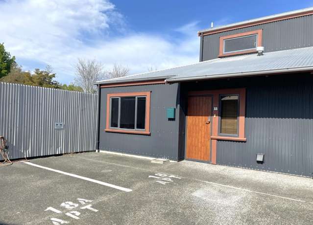 18/2a Hillsbrook Place 10484_2