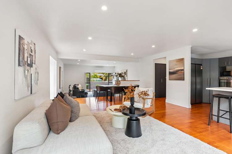 89A View Road_4