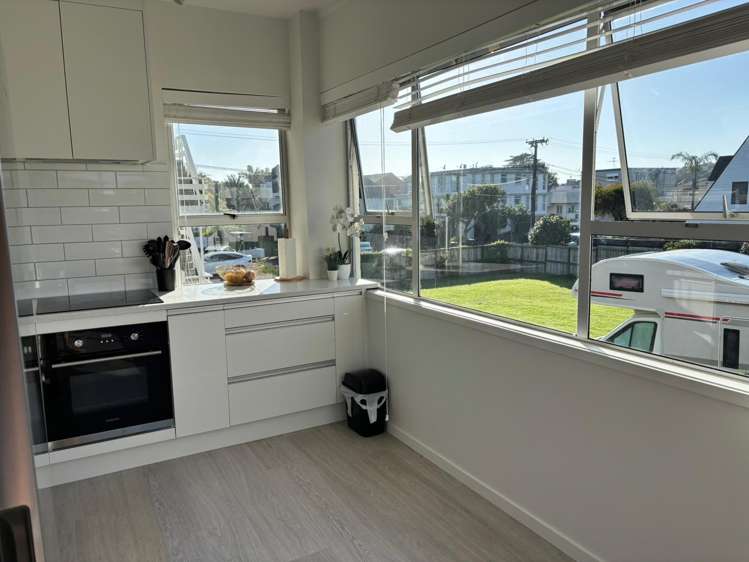 4/9 Marau Crescent Mission Bay_1