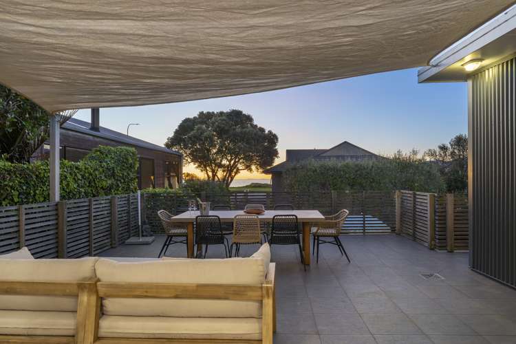 75a Marine Parade Paraparaumu Beach_18