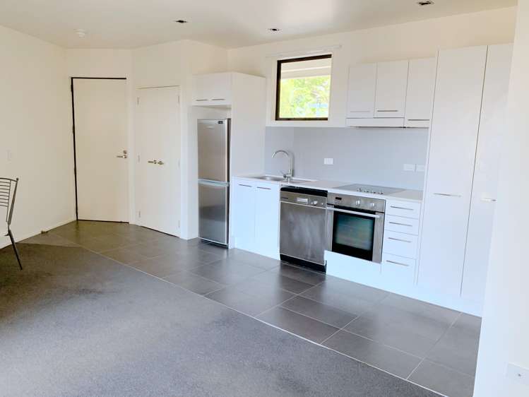 b304/525 East Coast Road_0