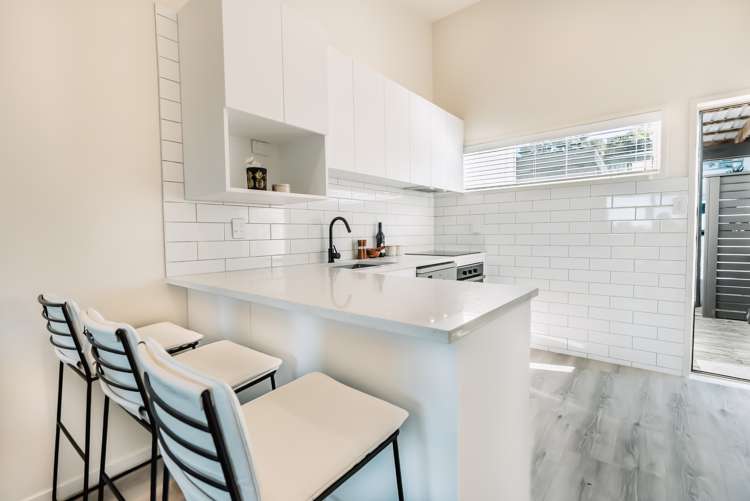 23P Hendry Avenue Hillsborough Auckland City Houses for Sale