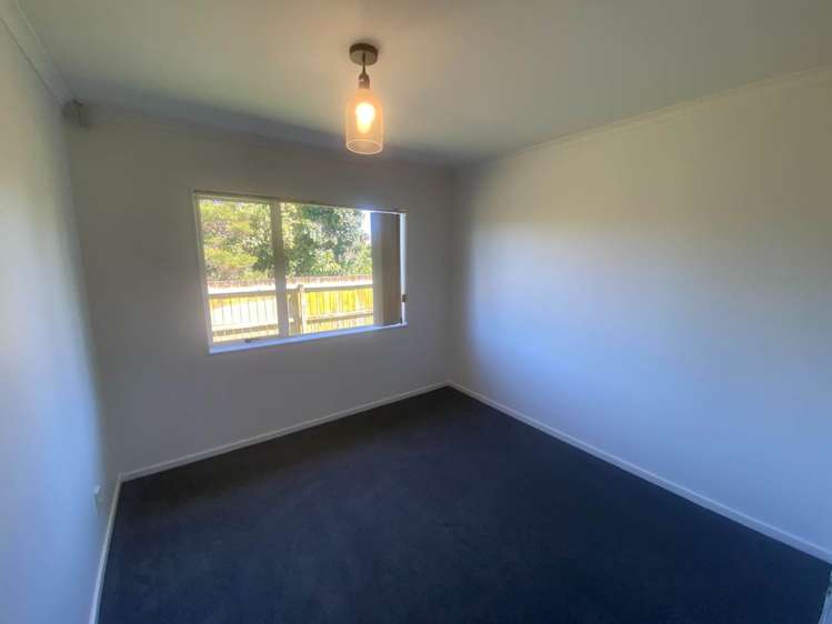 29 Glenveagh Park Drive Manurewa_8