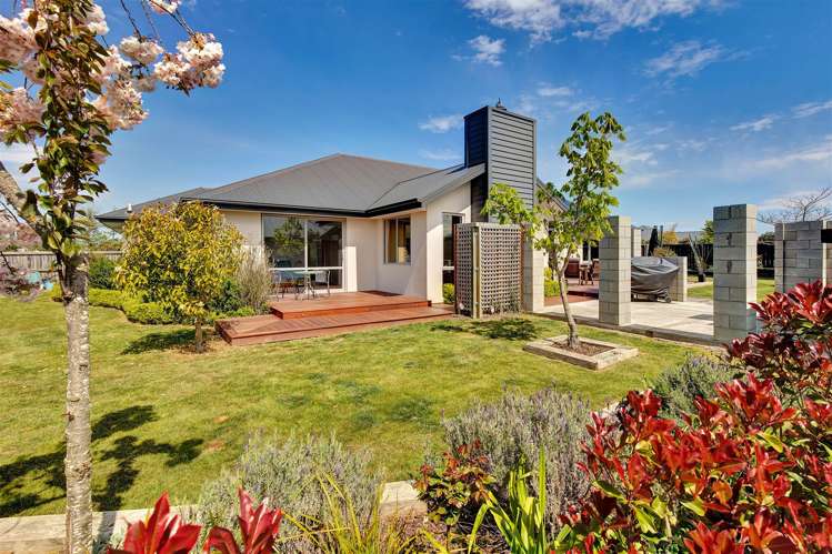 8 Simms Lane West Melton_18