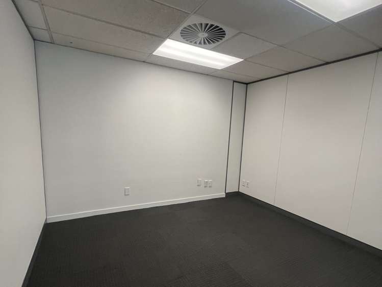 Level 1/8 Gloucester Park Road Onehunga_3