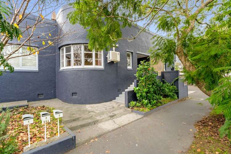 2/886 Dominion Road Mt Eden_0