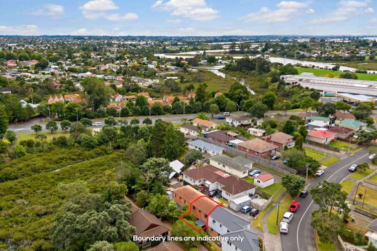 22a Reid Road New Lynn_17