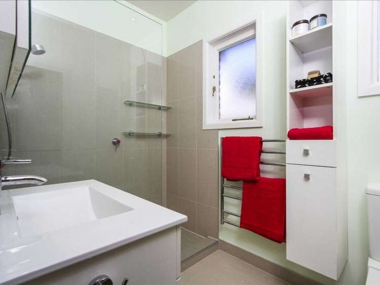 1/30 Seaside Avenue Waterview_9