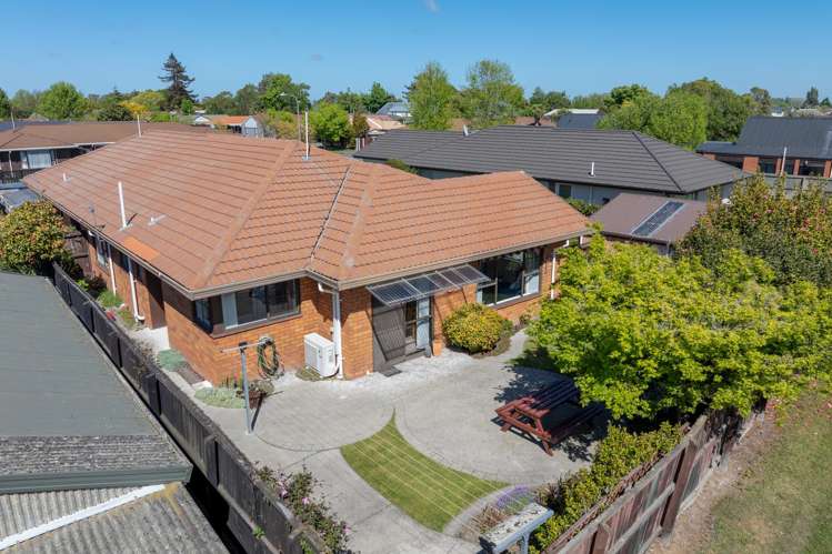 2/51 Solomon Avenue Redwood_14