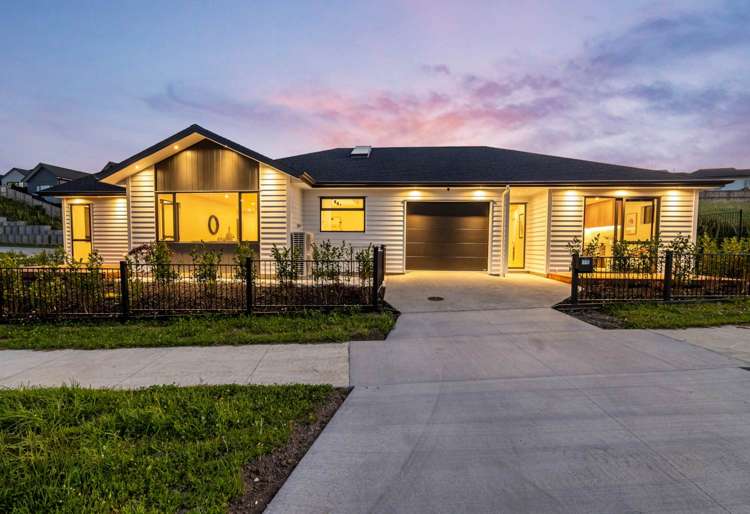 77 Skulander Crescent_1