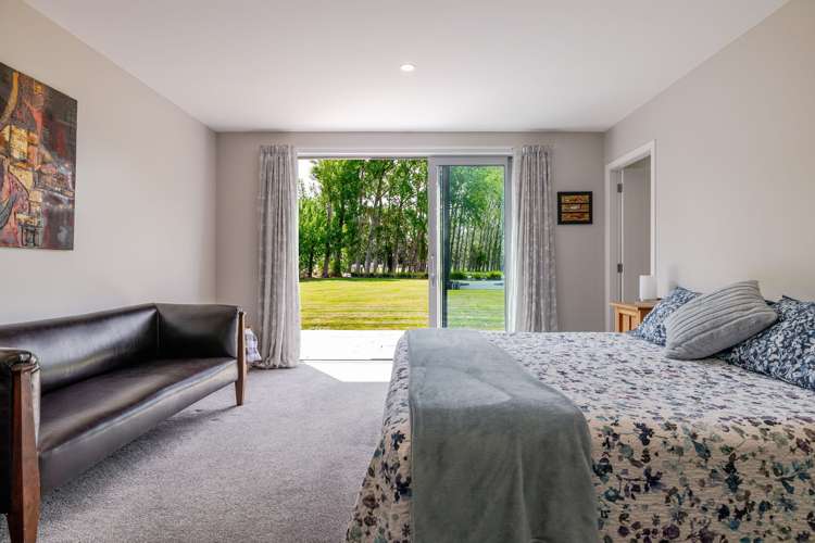 299 Reid Line East Colyton_22